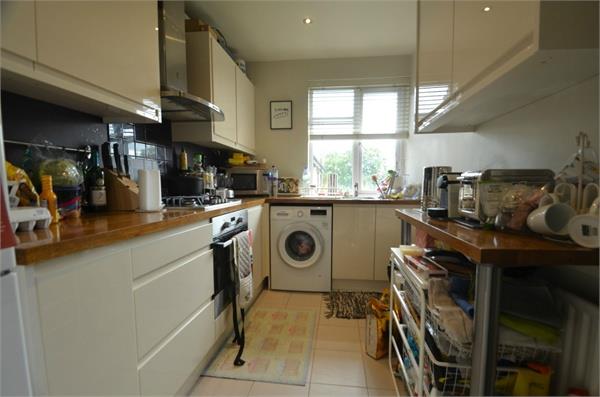Daws Lane, Mill Hill